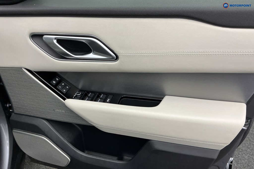 Used Land Rover Range Rover Velar 2022 for sale - 76340921: Photo 30