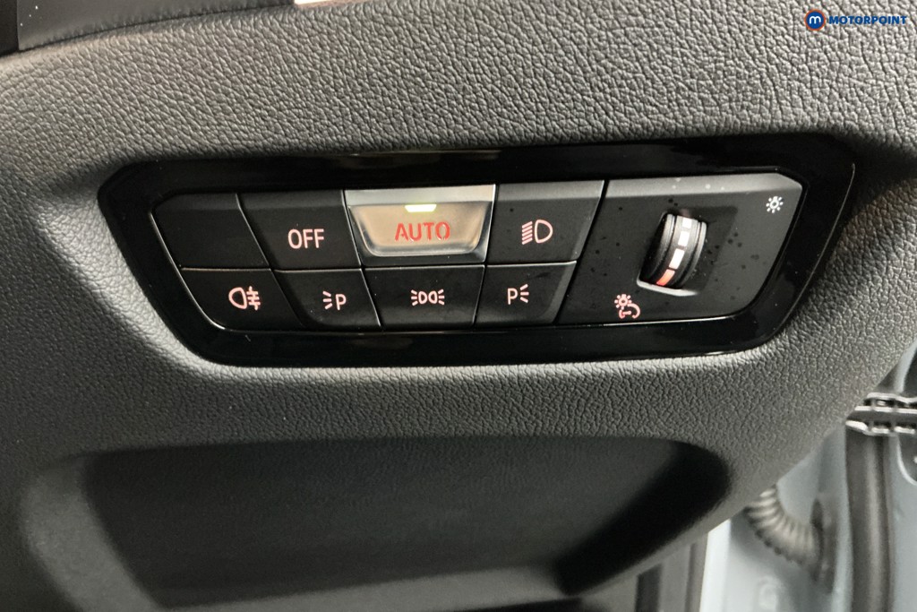 Used BMW 3 Series 2024 for sale - 77003425: Photo 30