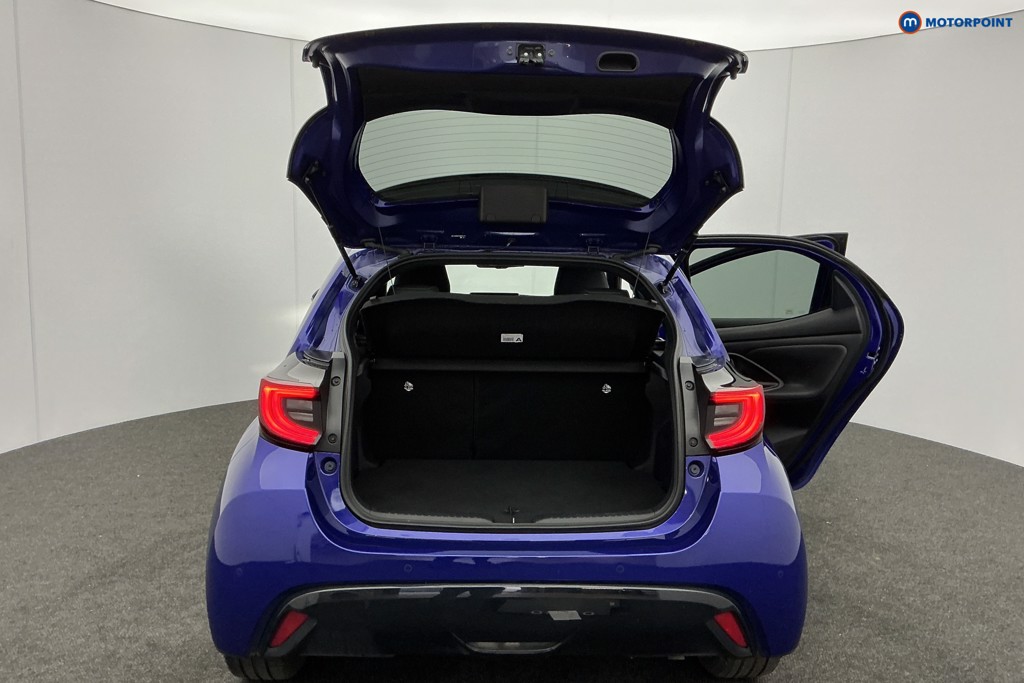 Used Toyota Yaris 2025 for sale - 76972179: Photo 11