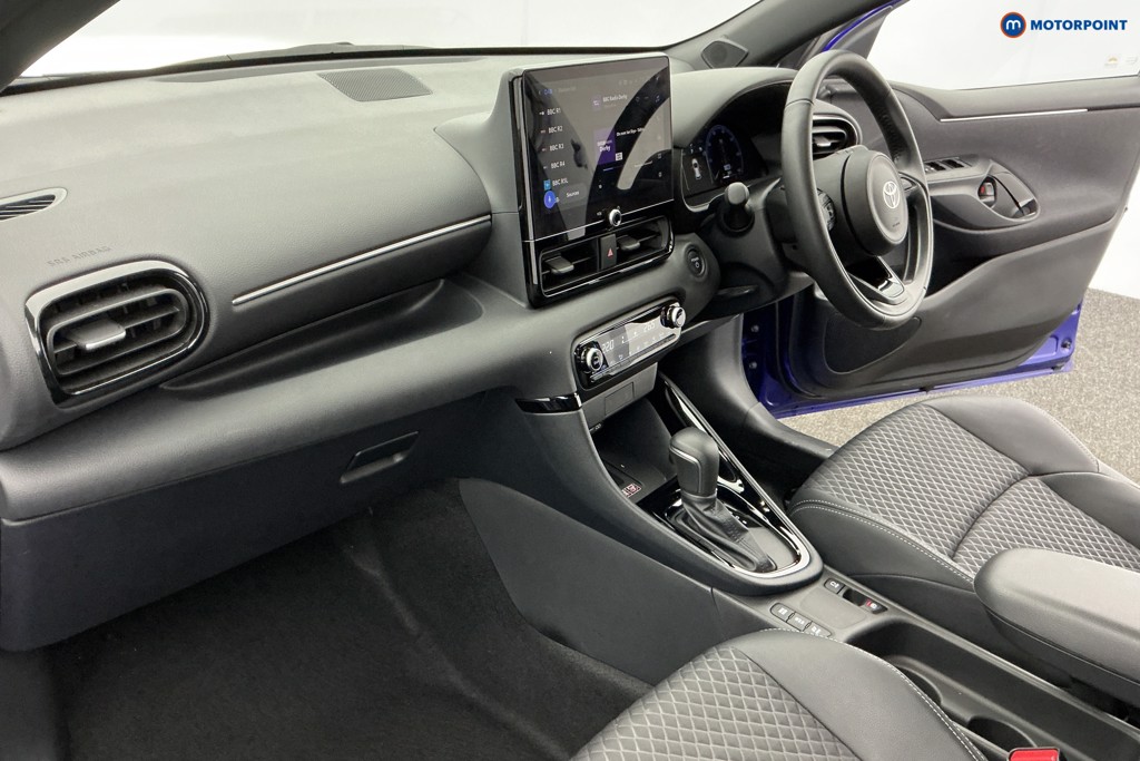 Used Toyota Yaris 2025 for sale - 76972179: Photo 17