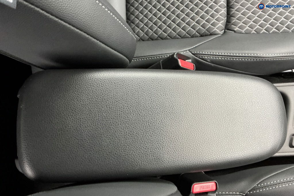 Used Toyota Yaris 2025 for sale - 76972179: Photo 22