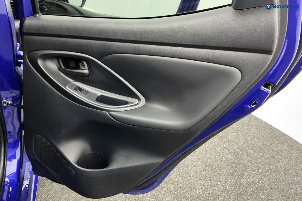 Used Toyota Yaris 2025 for sale - 76972179: Photo 34