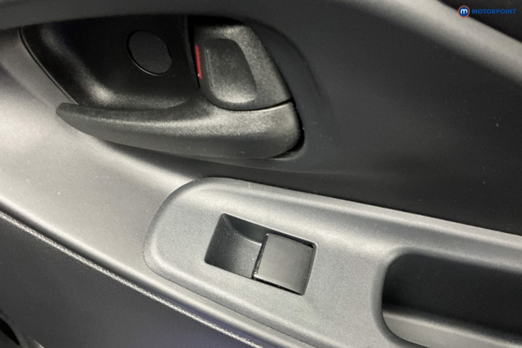 Used Toyota Yaris 2025 for sale - 76972179: Photo 35