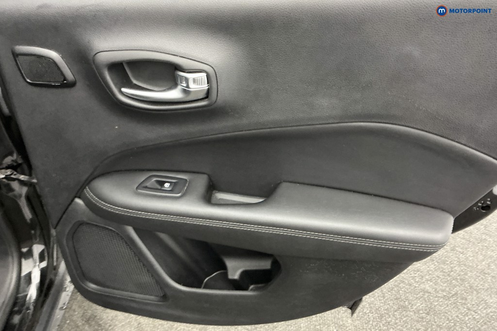 Used Jeep Compass 2021 for sale - 76819532: Photo 32