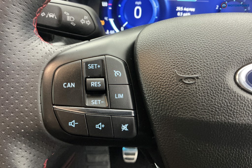 Used Ford Focus 2023 for sale - 78012214: Photo 31