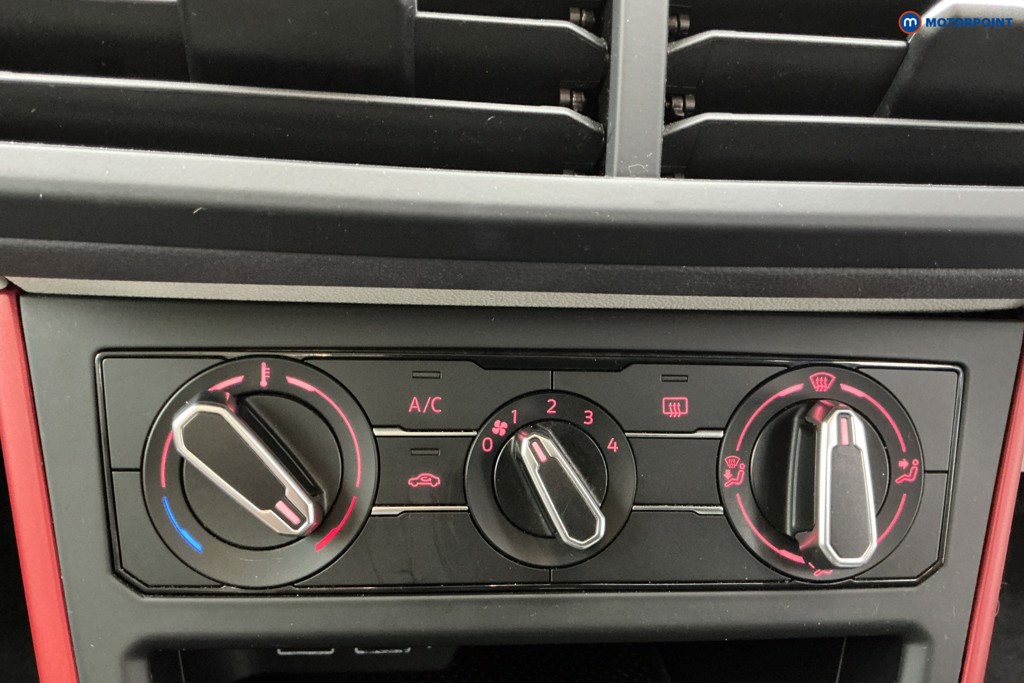 Used Volkswagen Polo 2019 for sale - 77079624: Photo 25