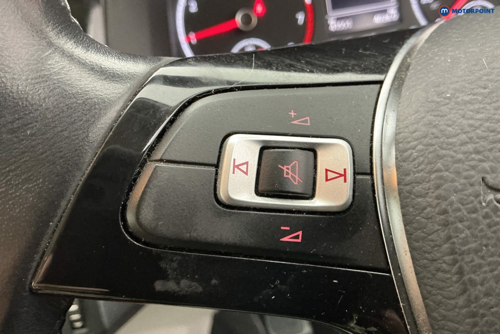 Used Volkswagen Polo 2019 for sale - 77079624: Photo 27