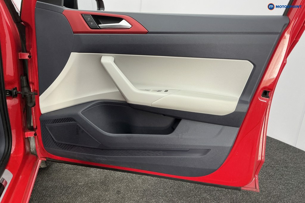 Used Volkswagen Polo 2019 for sale - 77079624: Photo 30