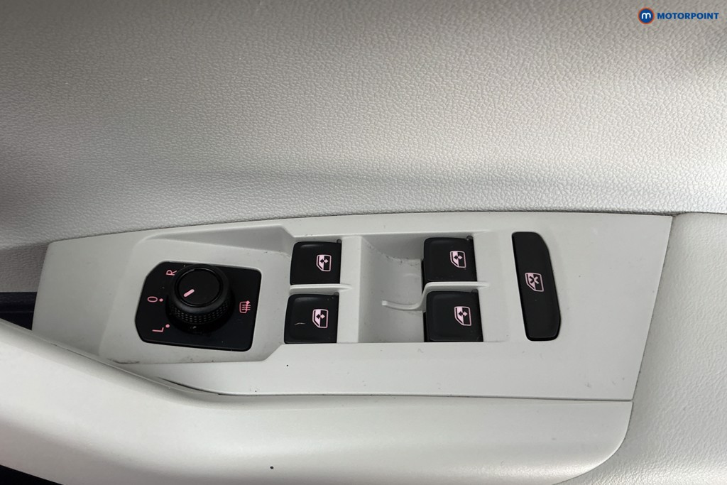 Used Volkswagen Polo 2019 for sale - 77079624: Photo 31