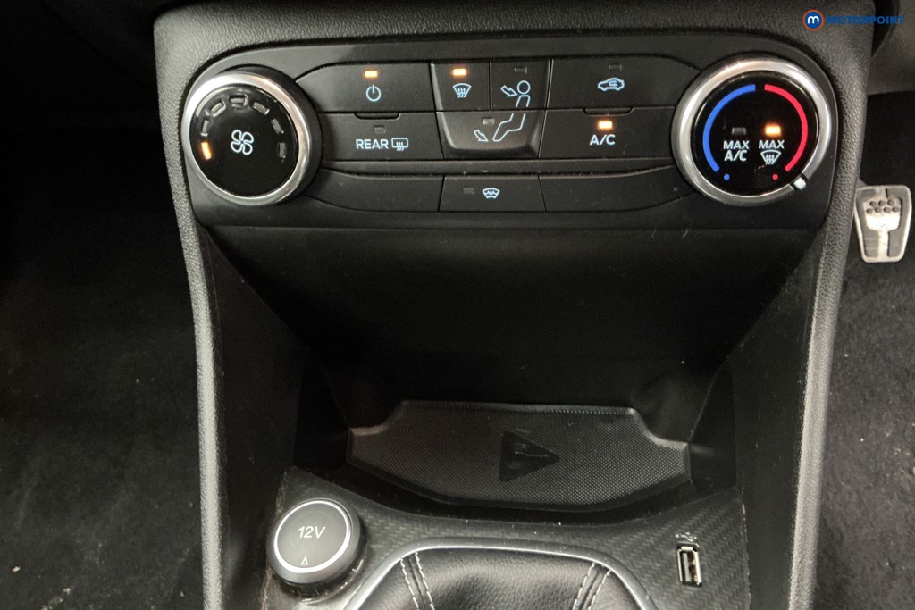 Used Ford Fiesta 2018 for sale - 77607697: Photo 30