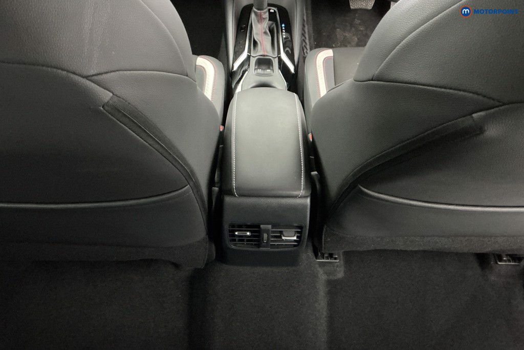 Used Toyota Corolla 2024 for sale - 77002222: Photo 19