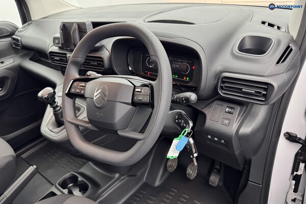 Used Citroen Berlingo 2025 for sale - 76184649: Photo 19