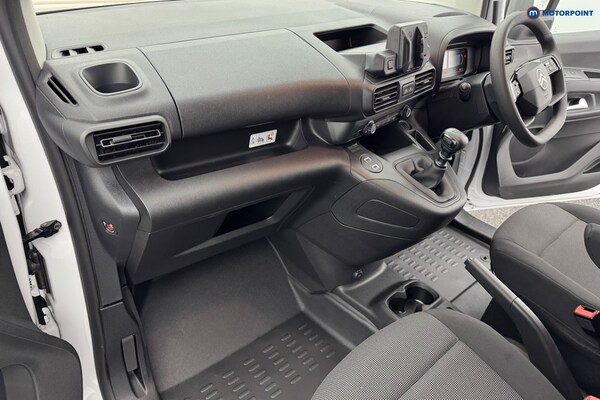 Used Citroen Berlingo 2025 for sale - 76184649: Photo 20