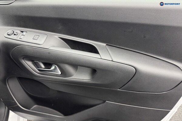 Used Citroen Berlingo 2025 for sale - 76184649: Photo 32