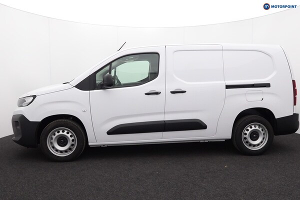 Used Citroen Berlingo 2025 for sale - 76184649: Photo 4