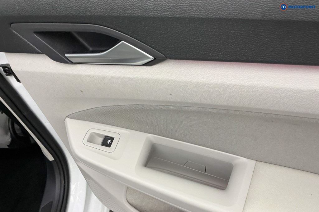 Used Volkswagen Golf 2021 for sale - 76835857: Photo 32