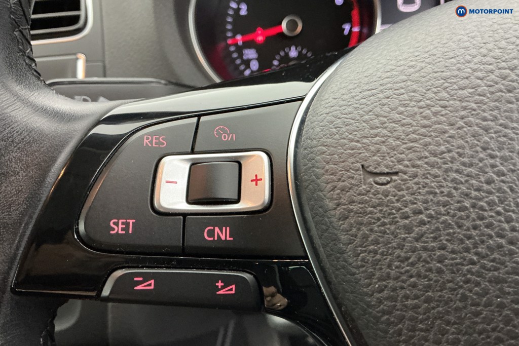 Used Volkswagen Polo 2016 for sale - 78177011: Photo 27