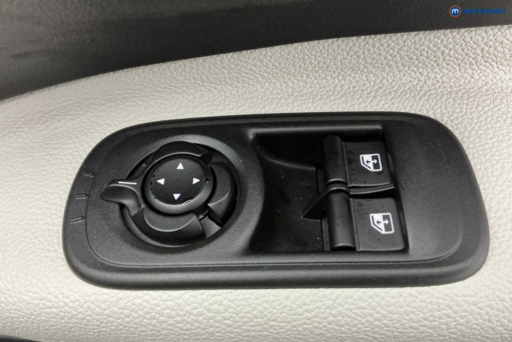 Used Fiat 500 2025 for sale - 78001433: Photo 29