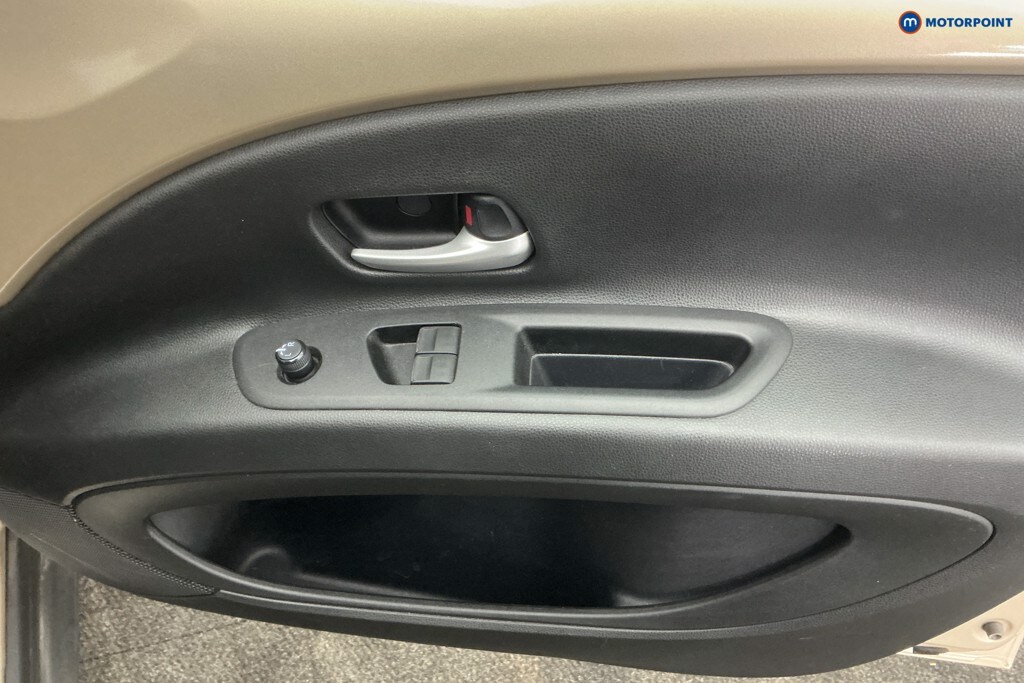 Used Toyota Aygo X 2022 for sale - 78166500: Photo 35