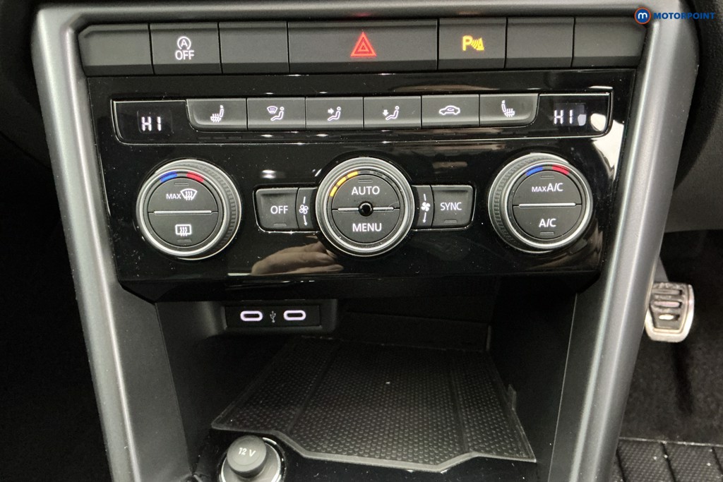 Used Volkswagen T-Roc 2022 for sale - 77128398: Photo 25