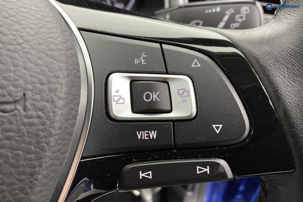 Used Volkswagen T-Roc 2022 for sale - 77128398: Photo 28