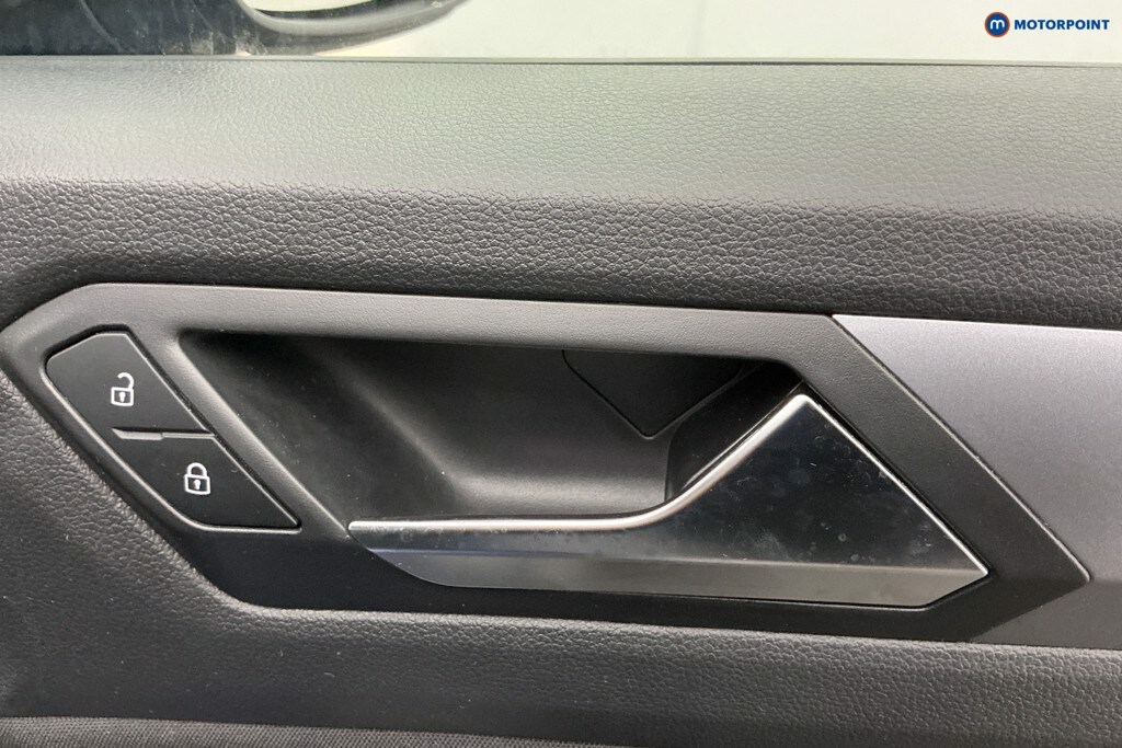 Used Volkswagen T-Roc 2022 for sale - 77128398: Photo 32