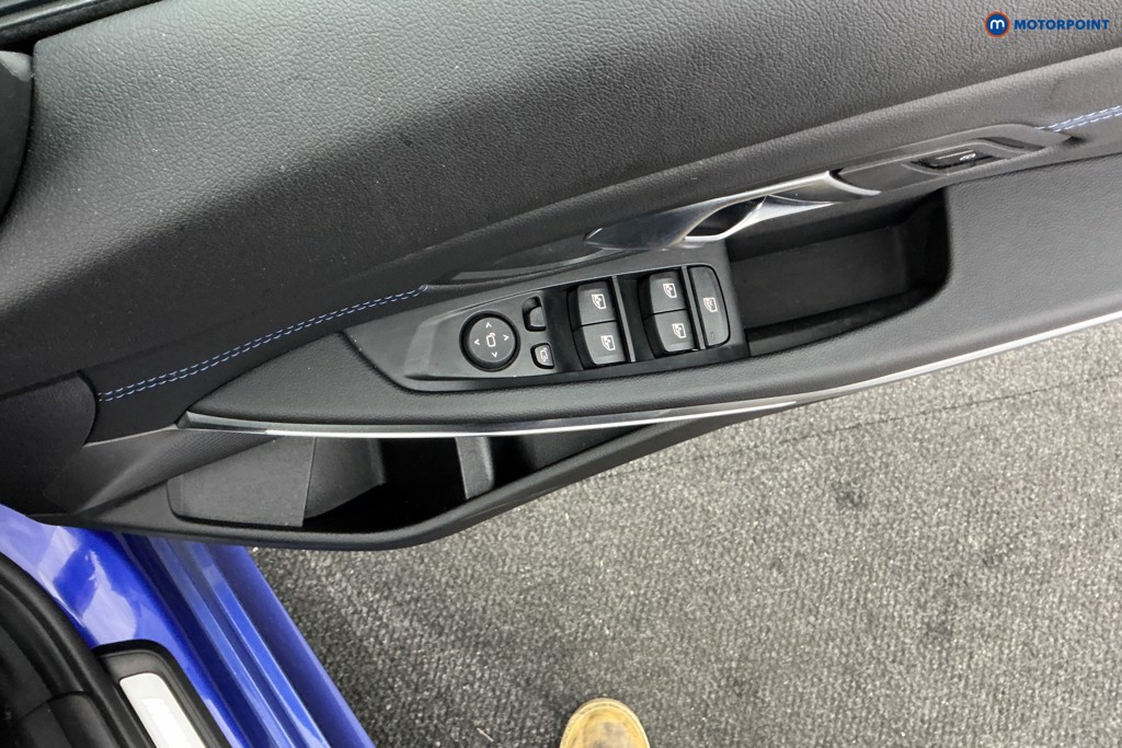 Used BMW 3 Series 2024 for sale - 76723178: Photo 29