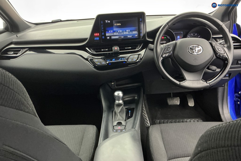 Used Toyota C-HR 2019 for sale - 76685108: Photo 19