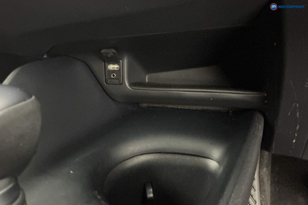 Used Toyota C-HR 2019 for sale - 76685108: Photo 23