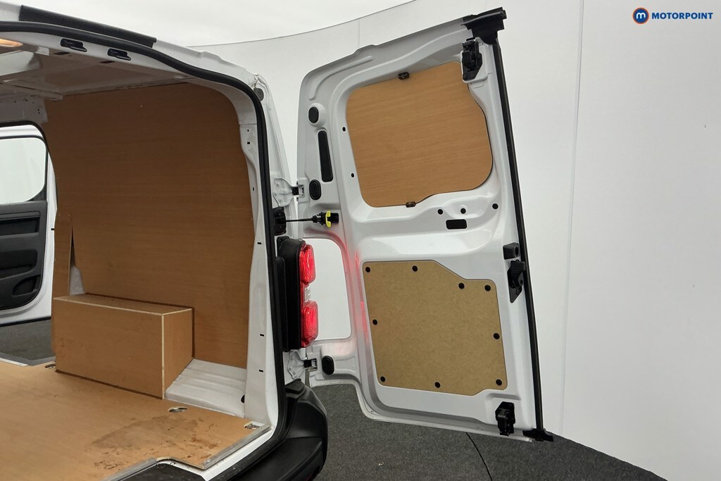 Used Peugeot Expert 2025 for sale - 77848967: Photo 38