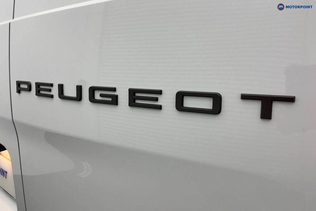 Used Peugeot Expert 2025 for sale - 77848967: Photo 47