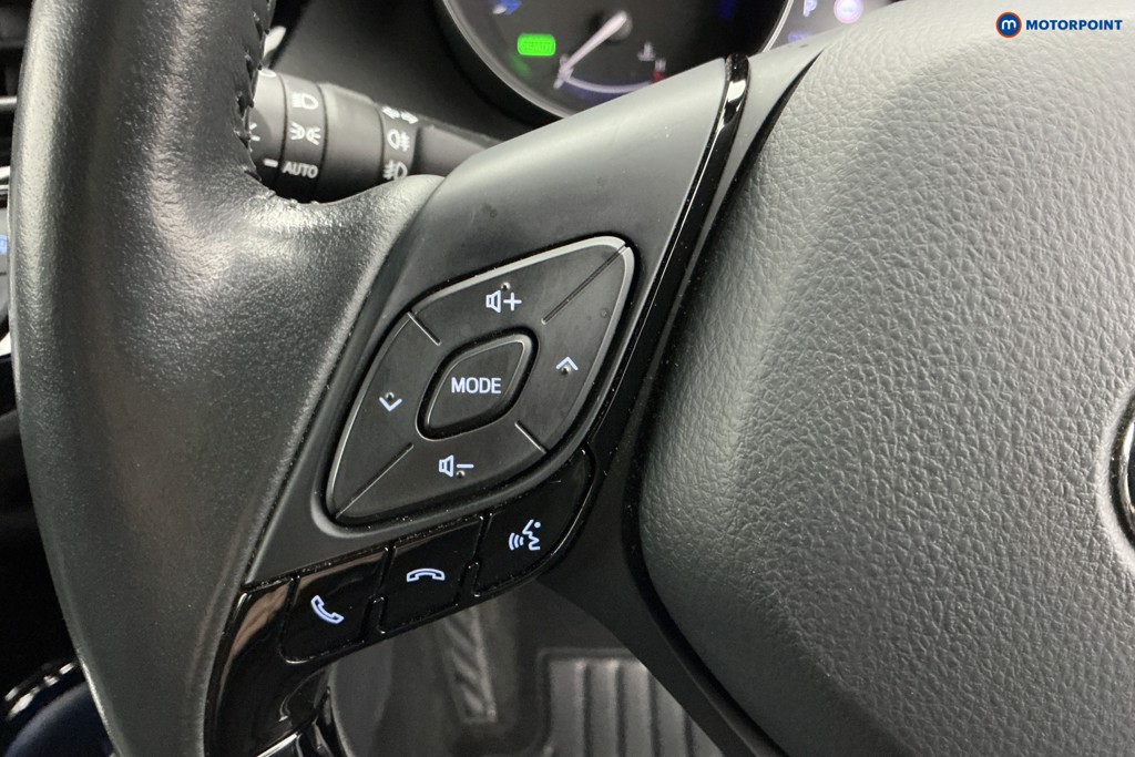 Used Toyota C-HR 2021 for sale - 77036979: Photo 24