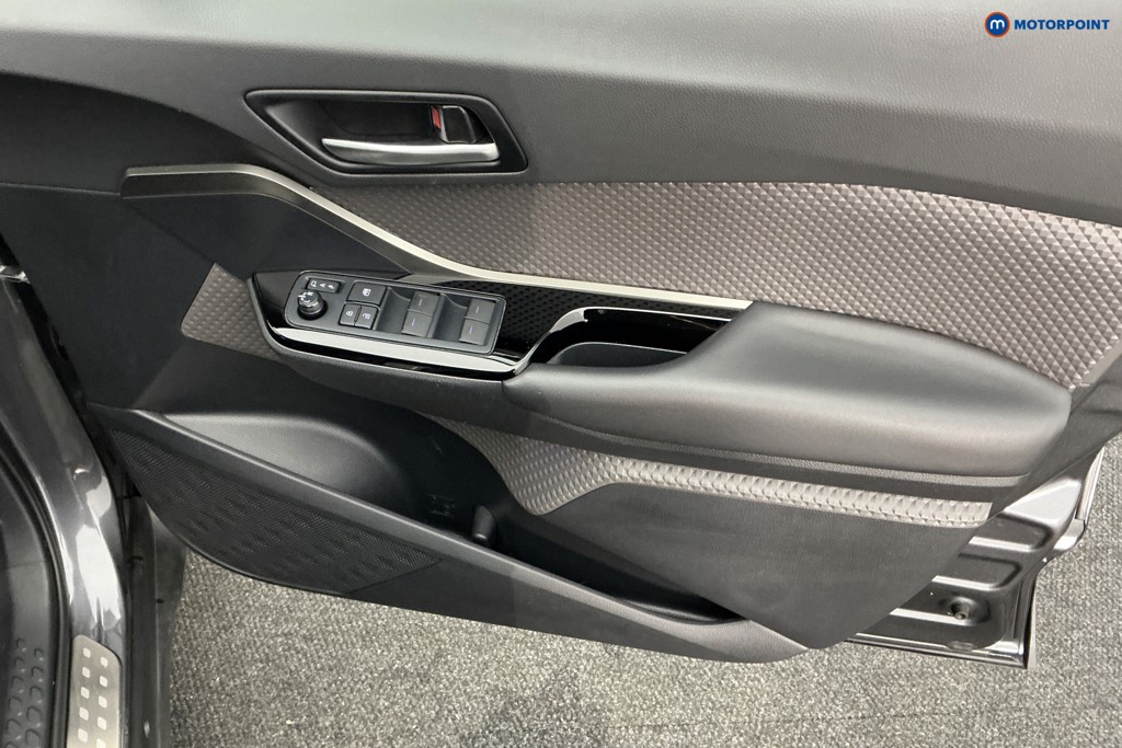 Used Toyota C-HR 2021 for sale - 77036979: Photo 27