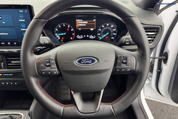 Used Ford Focus 2023 for sale - 76235137: Photo 14