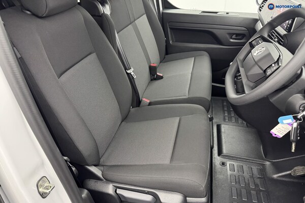 Used Vauxhall Vivaro 2025 for sale - 76235136: Photo 15