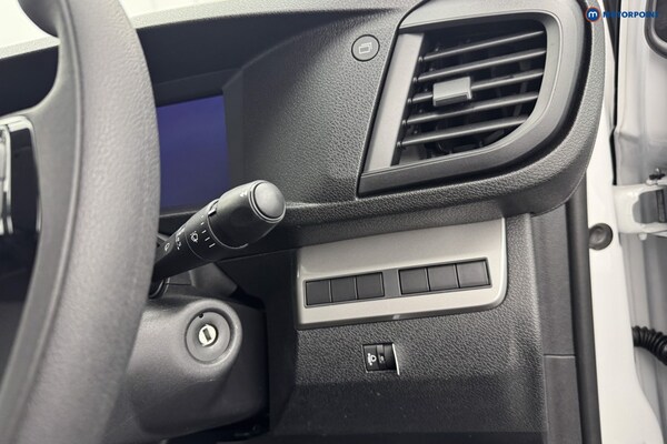 Used Vauxhall Vivaro 2025 for sale - 76235136: Photo 26