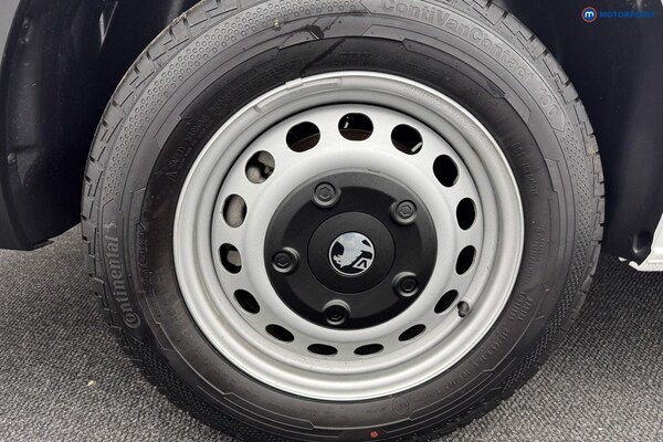 Used Vauxhall Vivaro 2025 for sale - 76235136: Photo 37