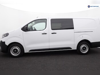 Used Vauxhall Vivaro 2025 for sale - 76235136: Photo 4