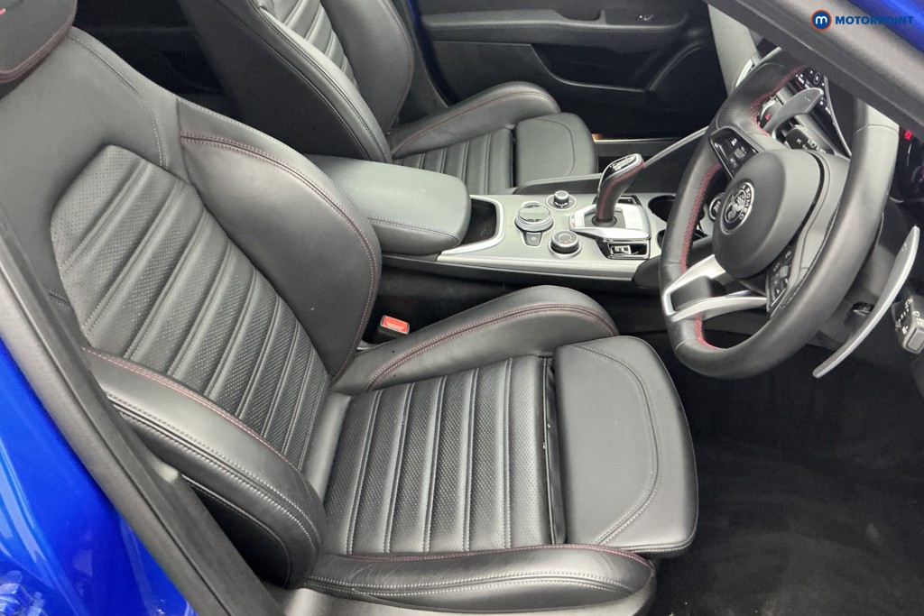 Used Alfa Romeo Giulia 2023 for sale - 76705259: Photo 13