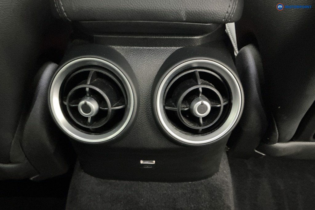 Used Alfa Romeo Giulia 2023 for sale - 76705259: Photo 18