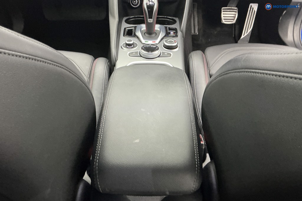 Used Alfa Romeo Giulia 2023 for sale - 76705259: Photo 19