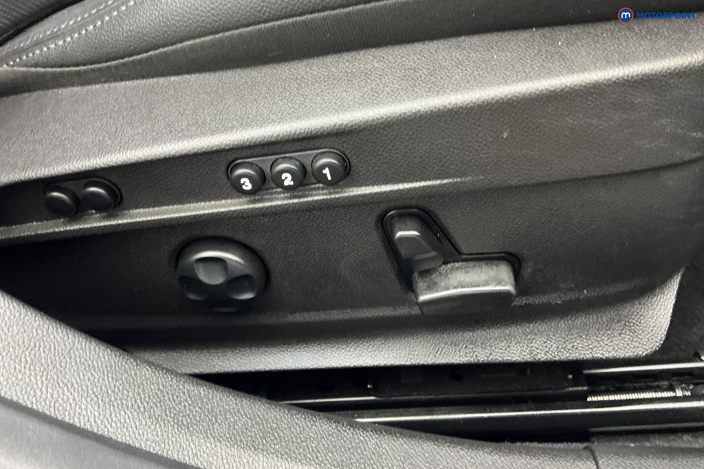 Used Alfa Romeo Giulia 2023 for sale - 76705259: Photo 29