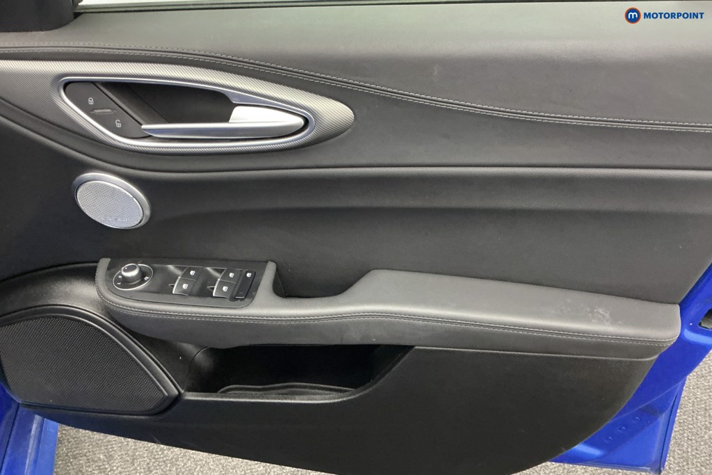 Used Alfa Romeo Giulia 2023 for sale - 76705259: Photo 30