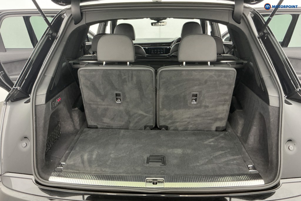 Used Audi Q7 2023 for sale - 77354830: Photo 11