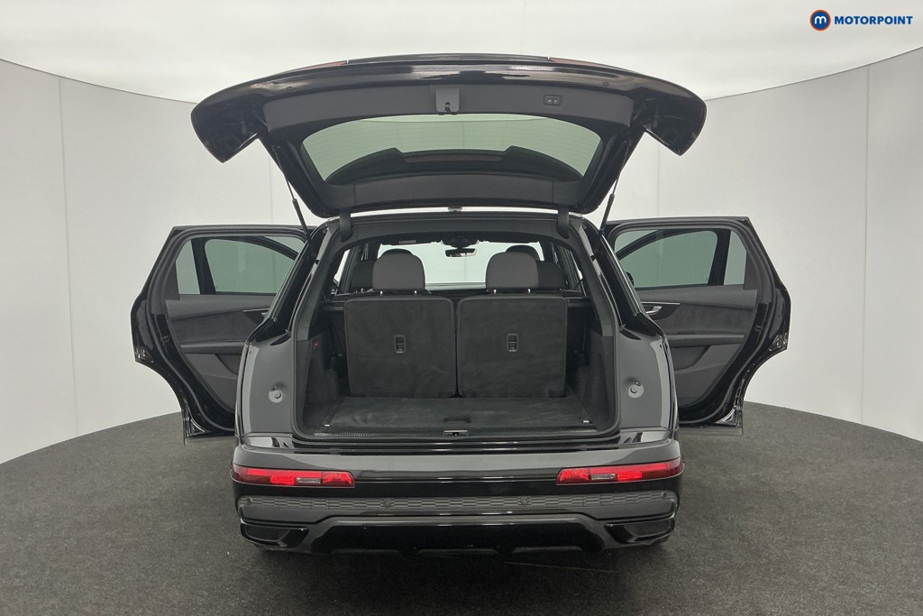 Used Audi Q7 2023 for sale - 77354830: Photo 12