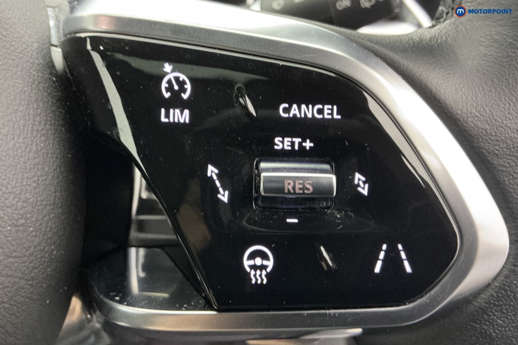 Used Jaguar F-Pace 2024 for sale - 77718924: Photo 35