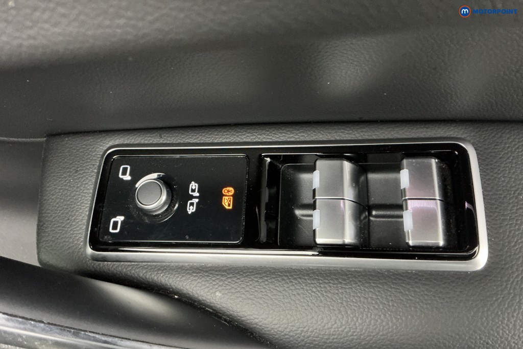 Used Jaguar F-Pace 2024 for sale - 77718924: Photo 38