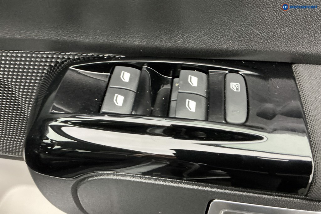 Used Citroen C3 2023 for sale - 76972132: Photo 32