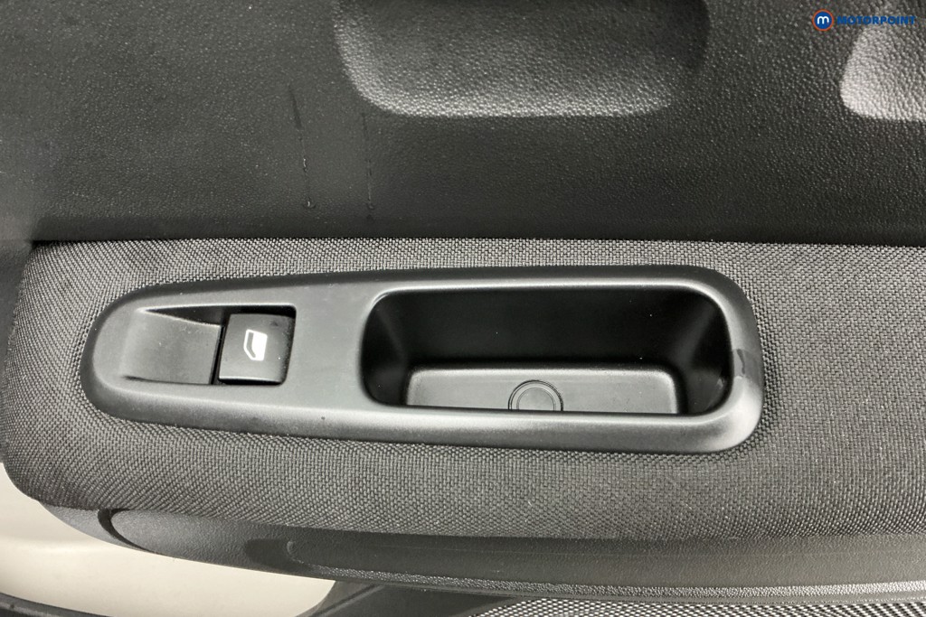 Used Citroen C3 2023 for sale - 76972132: Photo 34