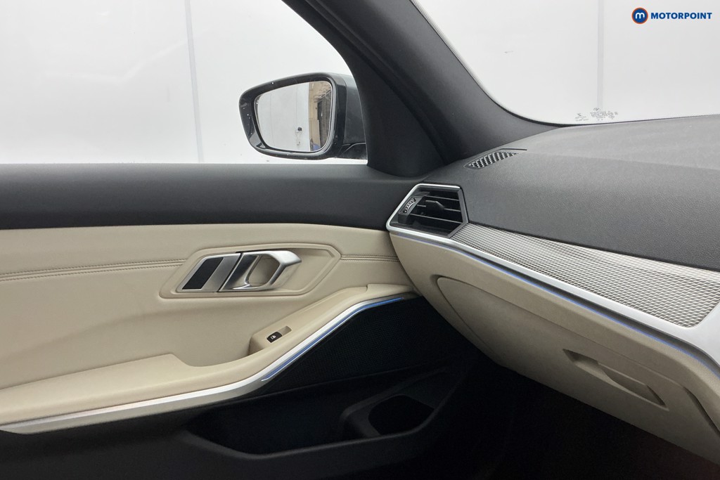 Used BMW 3 Series for sale - 78015540: Photo 31